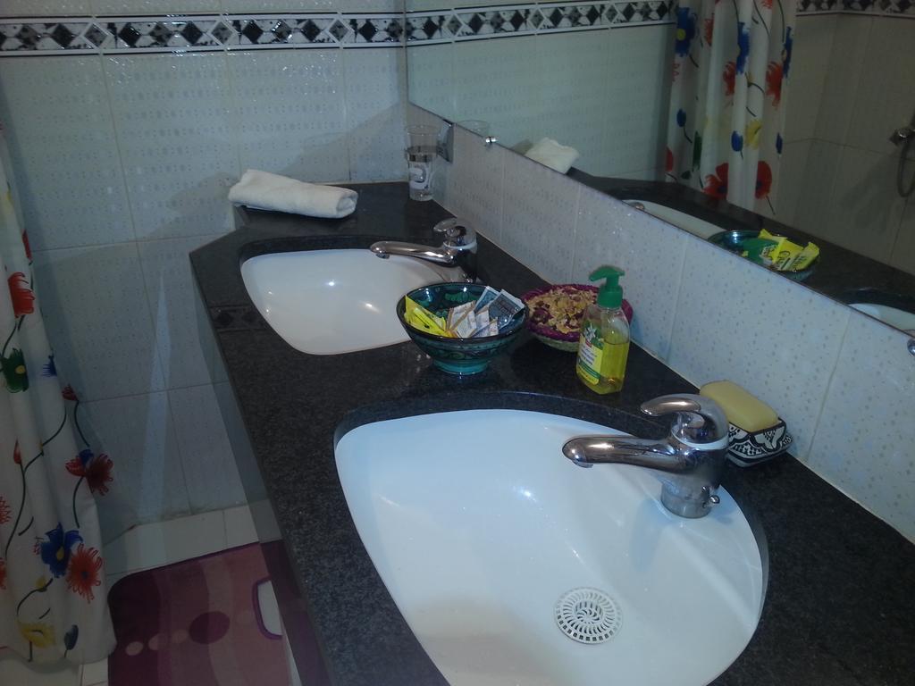 Riad Lala Latifa Marrakesh Kamer foto
